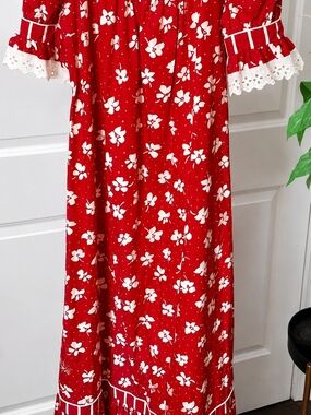 Princess Kaiulani Red Floral Hawaiian Dress